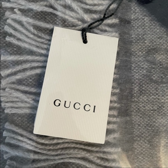 Gucci Monogram Wool Scarf - Picture 3 of 5